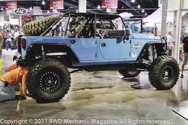 Mopar at the 2011, 2012 and 2013 SEMA Shows is available in HD video at the 4WD Mechanix HD Video Network!