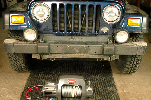 9.5Ti Warn winch fits above bumper line of TJ Wrangler.